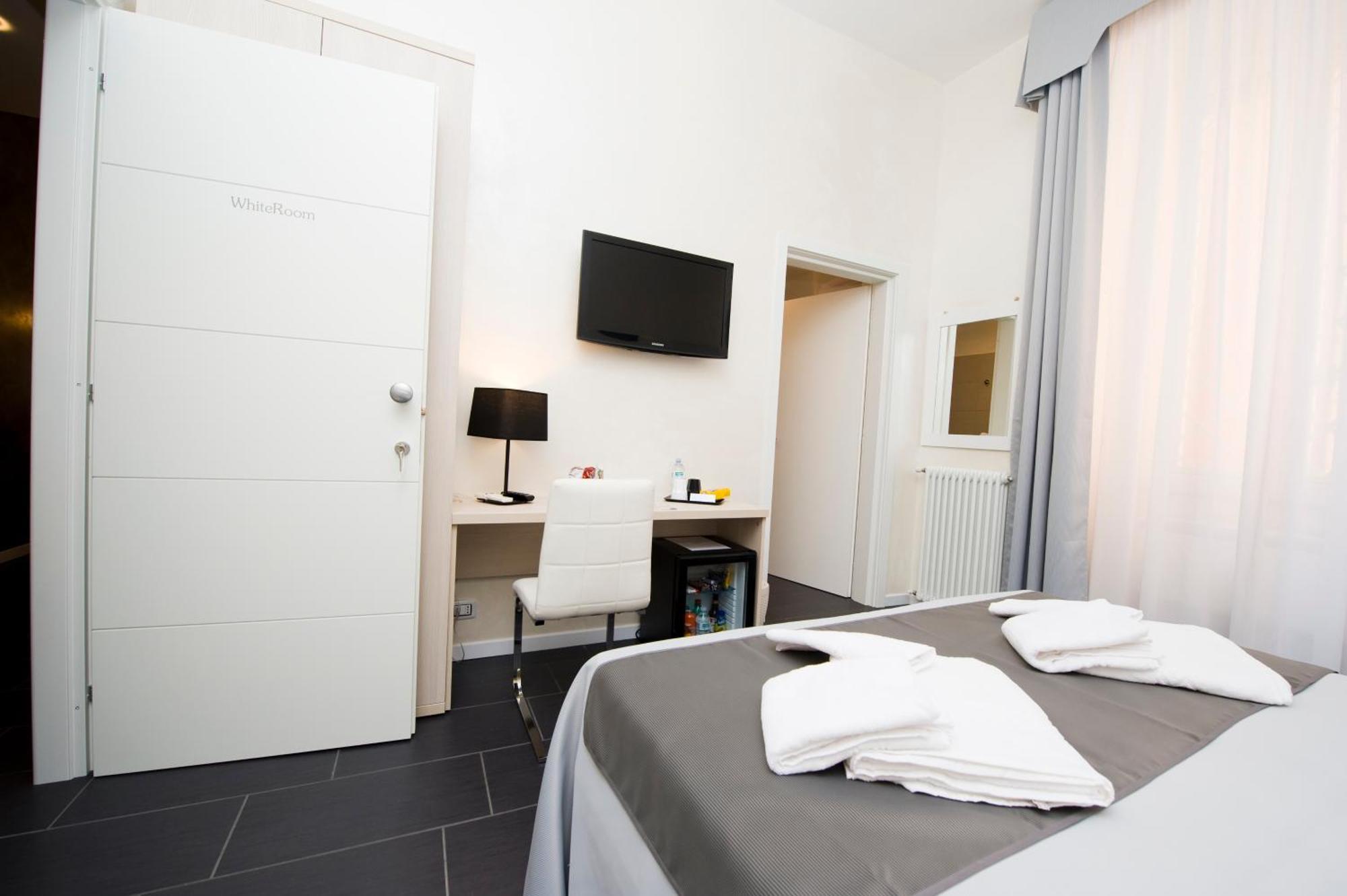 Grey&White Hotell Roma Rom bilde