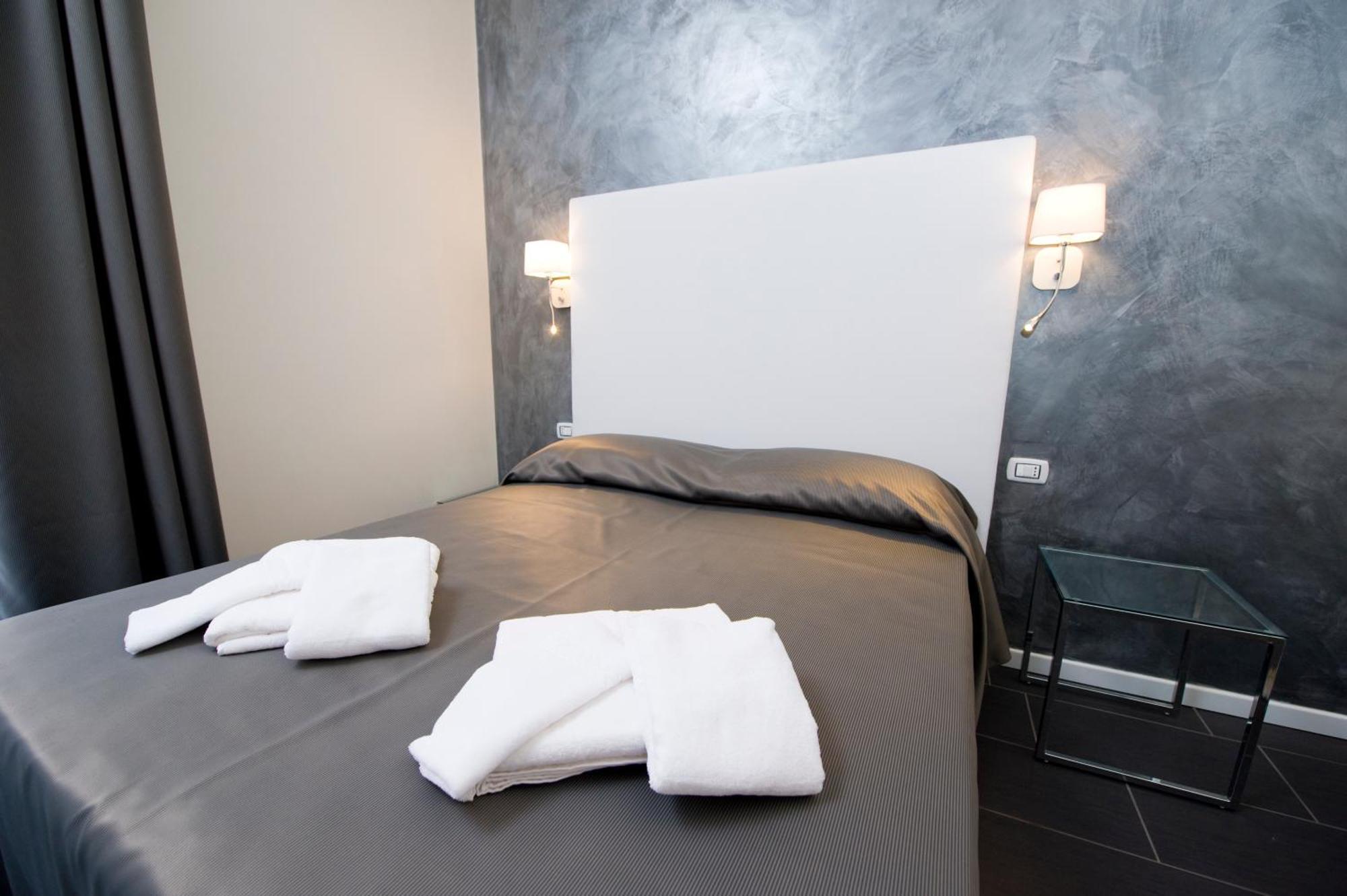 Grey&White Hotell Roma Rom bilde