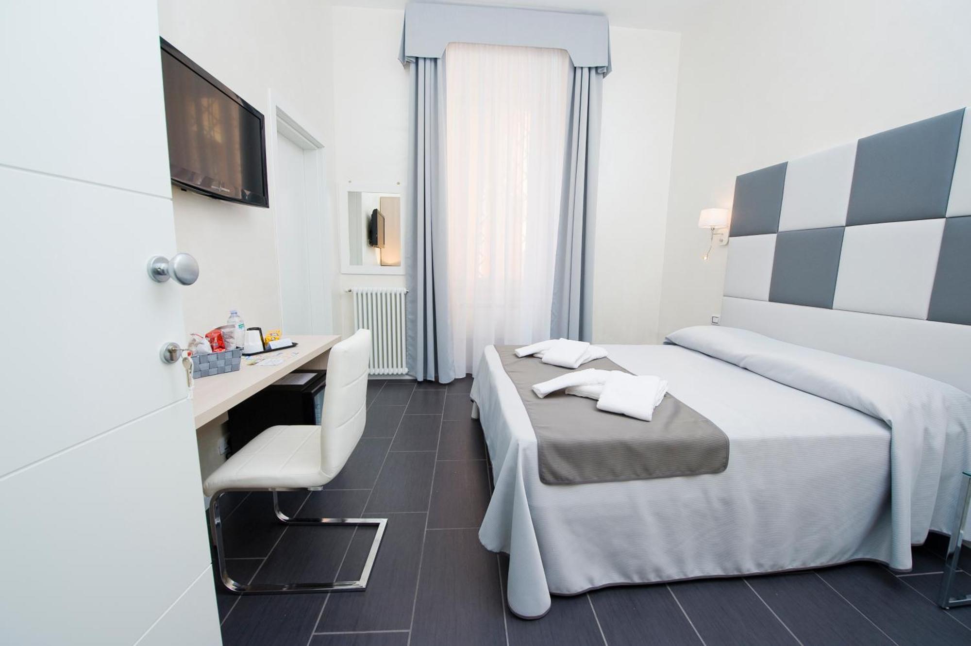 Grey&White Hotell Roma Rom bilde