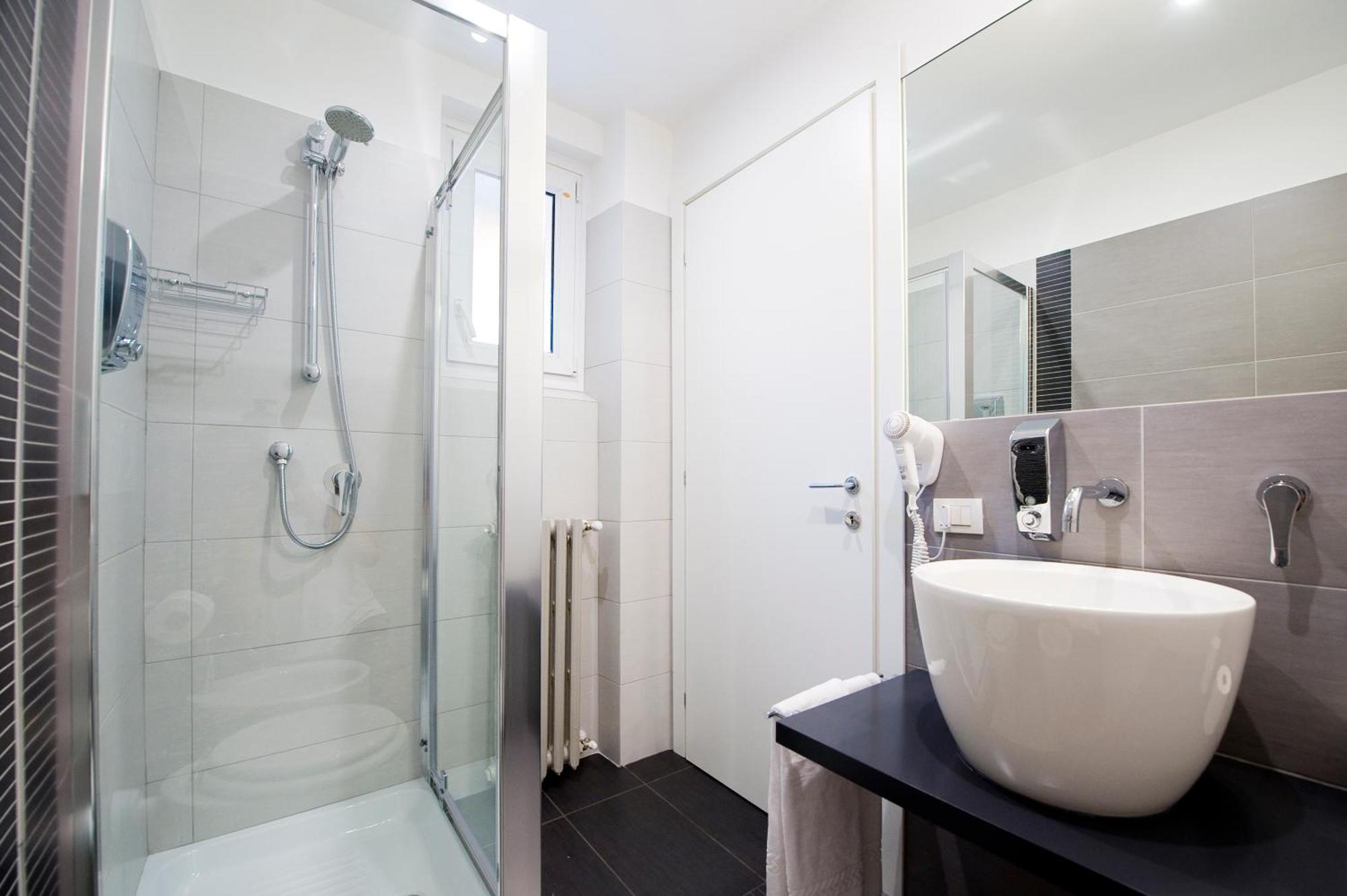 Grey&White Hotell Roma Rom bilde