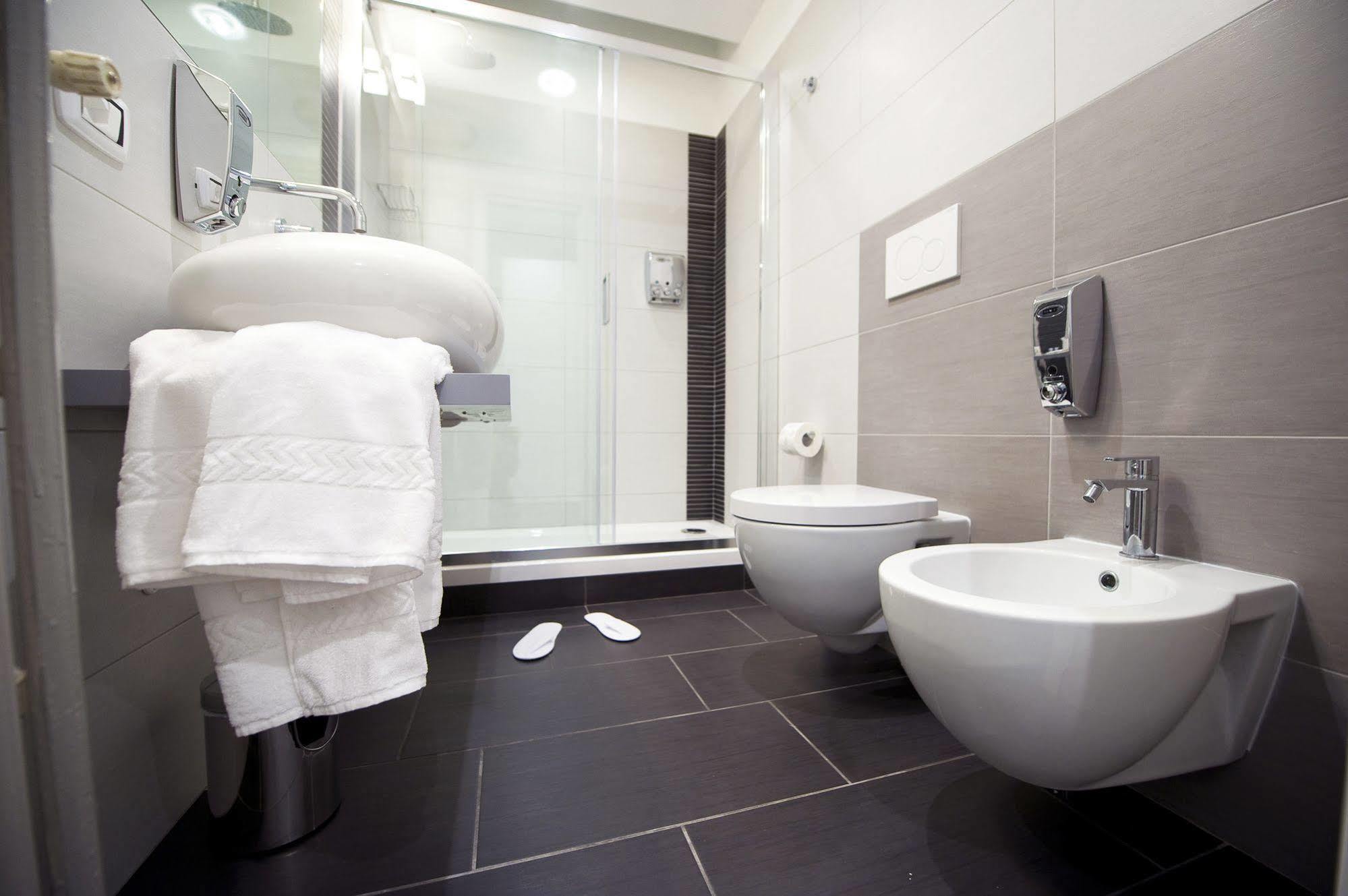 Grey&White Hotell Roma Eksteriør bilde
