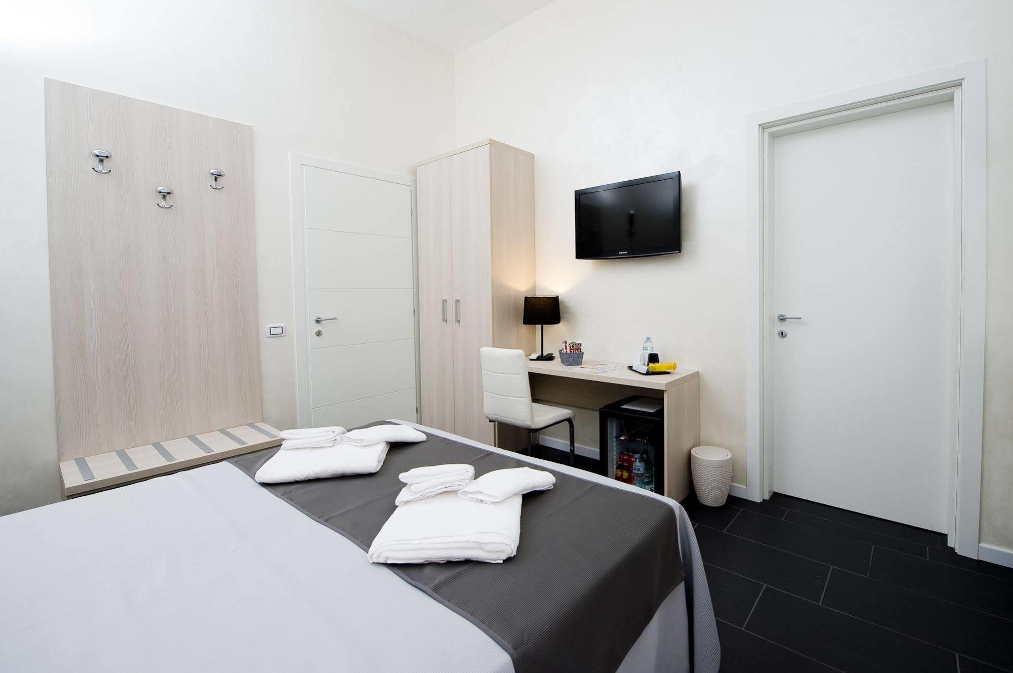 Grey&White Hotell Roma Eksteriør bilde